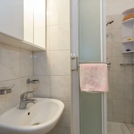 Apartment Sogaro *